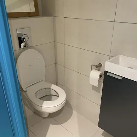 Apartment Apparemment 2 Pieces Ensoleille *