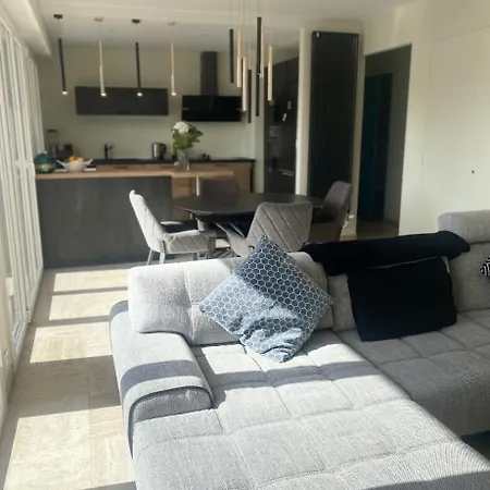 Apparemment 2 Pieces Ensoleille Apartment Cannes